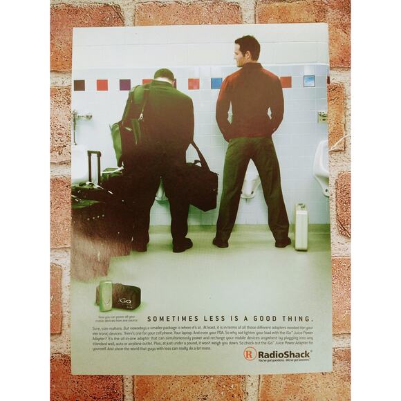 2004 Radio Shack Print Ad Men Traveling Sometimes Less Is Good Humor Scene - Picture 3 of 7